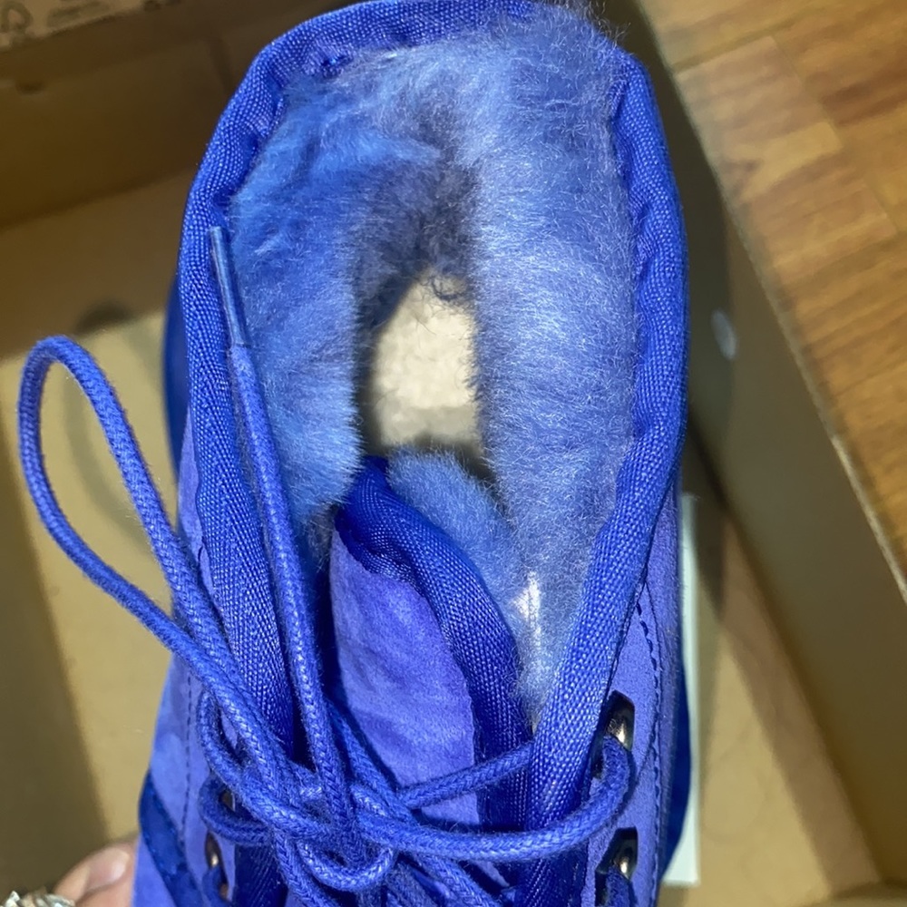 Ugg Neumel Boots - Picture 5 of 5
